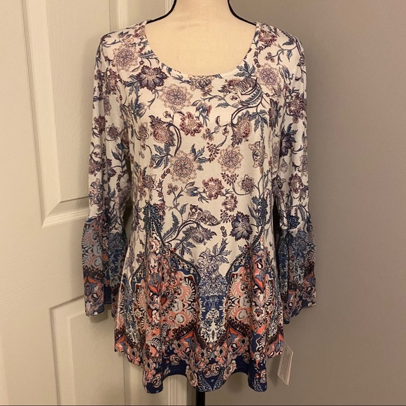 STYLE & CO Floral Print Sheer Flare Sleeve Top - Picture 3 of 13